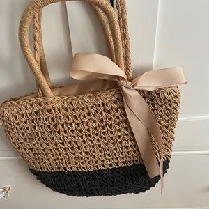 Brand new straw purse!